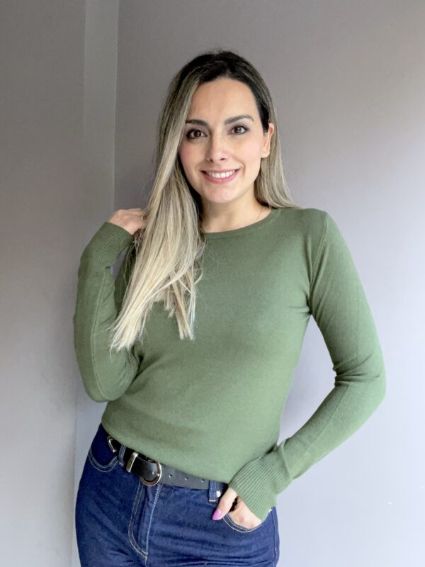 SUETER DE PUNTO FINO VERDE